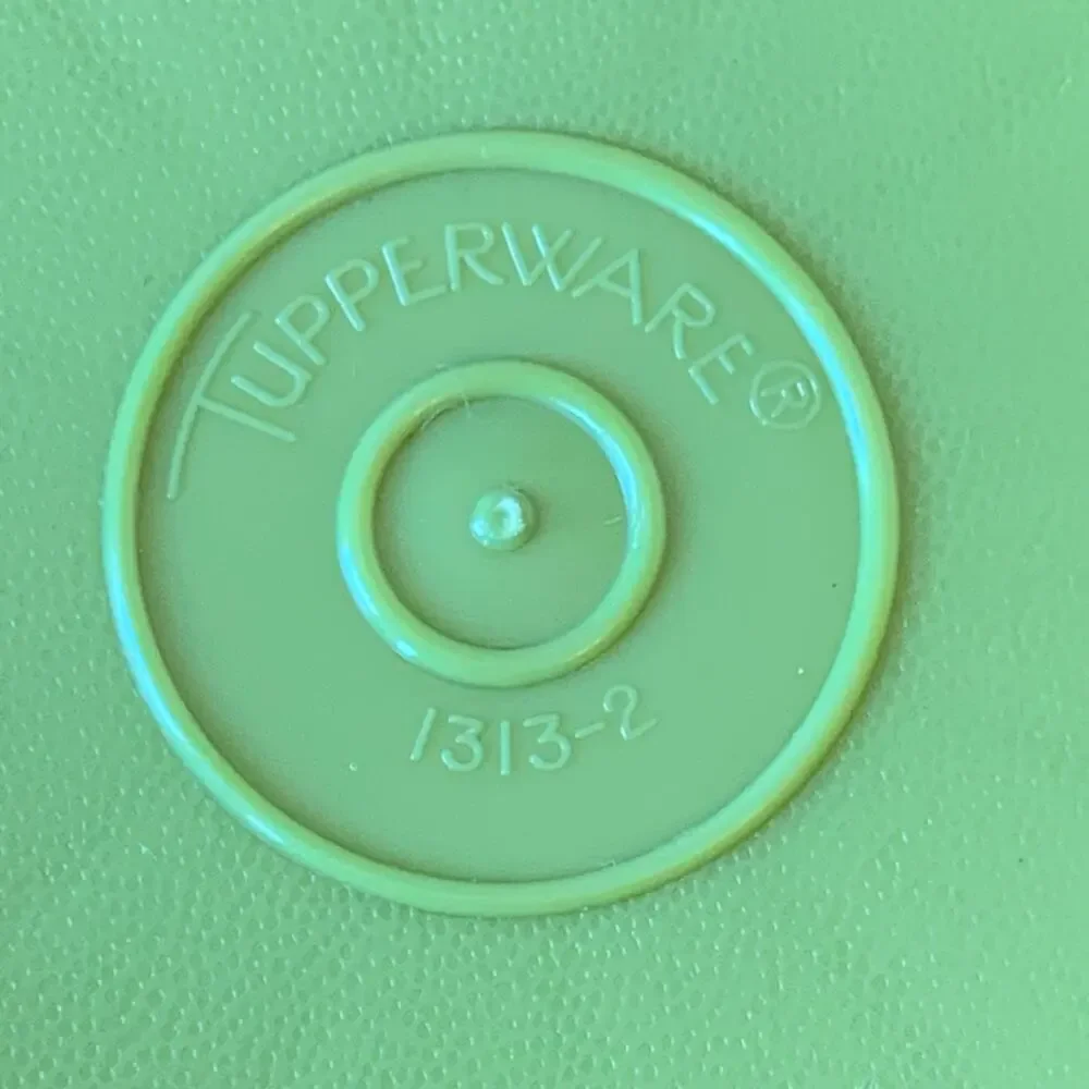 Tupperware Vintage Coffee Cup Mug Lids Coasters Lot of 4 #1313 Harvest Colors